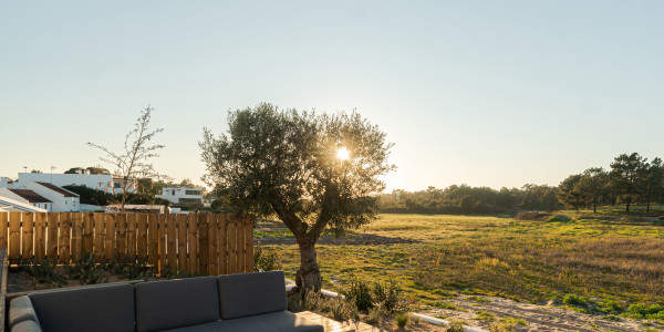 Comprar / Vender Casas Unifamiliares y Chalets en Torrejón de Ardoz · con Jardín